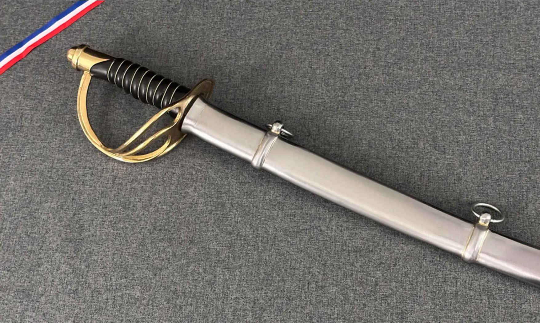 Sabre Troupe et Officier