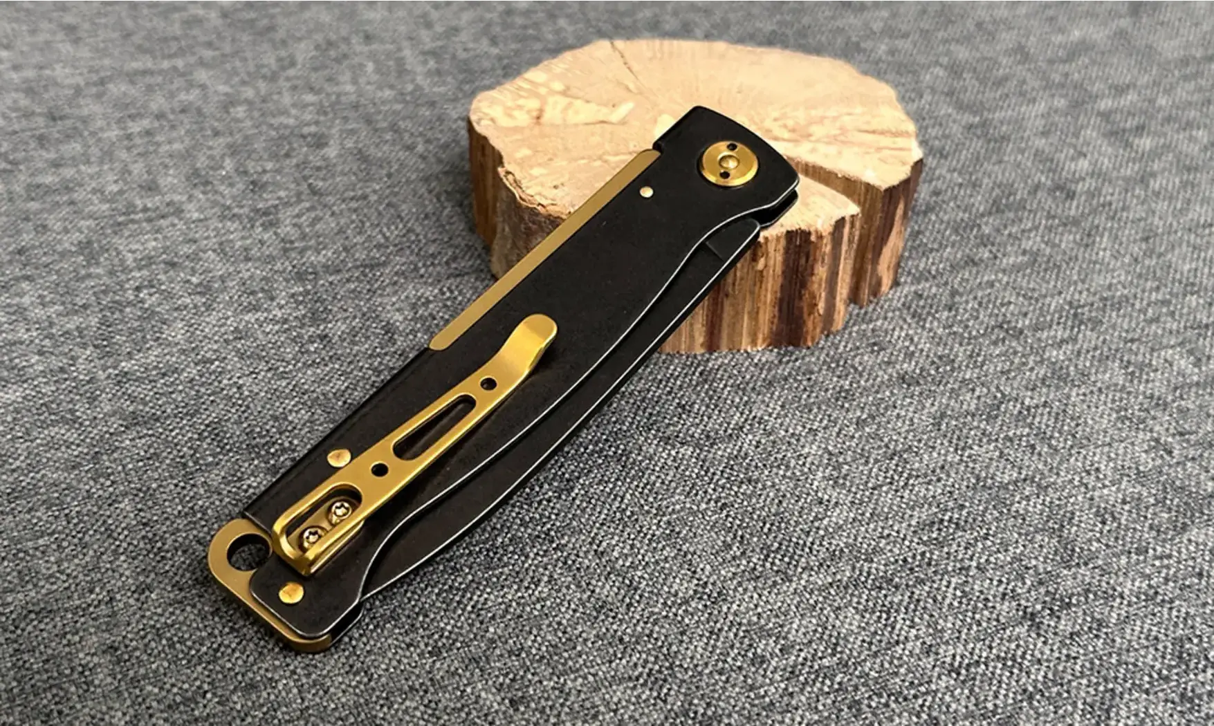 Couteau de poche élégant