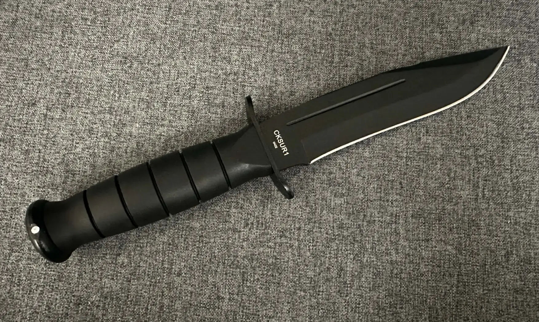 Couteau de combat